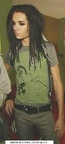 Bill vrea sa para mai femnin - Bill Kaulitz, solistul formatiei Tokio Hotel, a - Bill Kaulitz